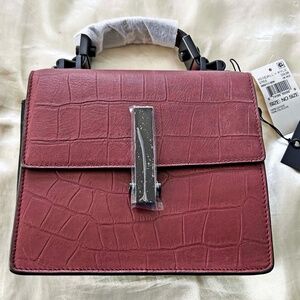 SATCHEL, KENDALL & KYLIE, LEATHER, PLUM & BLACK, TWO EXPANDING SECTIONS, METAL